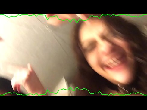 ❤️ Suruali mbili za kihemko za brunette mbili hukaa wanaharamu wa ajabu ☑ ❌️❤